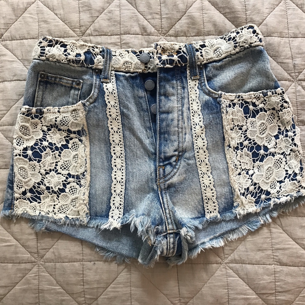 NWT - Carmar Denim & Lace Shorts